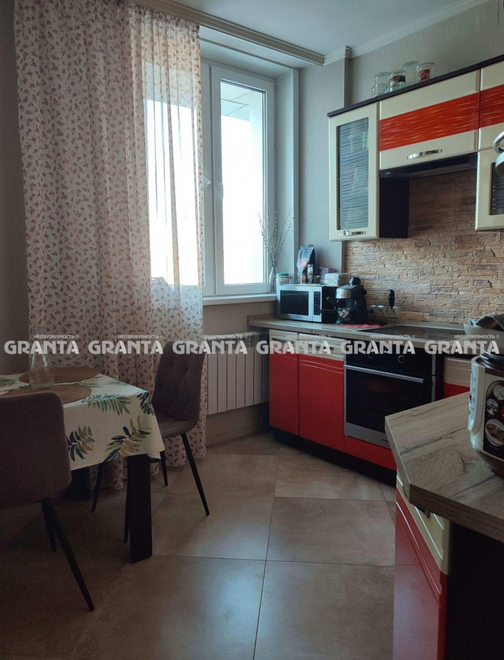 2-комн квартира ул Чернышевского, 77