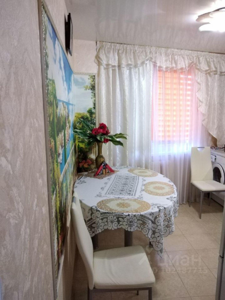 Комната микрорайон Прегольский, 25