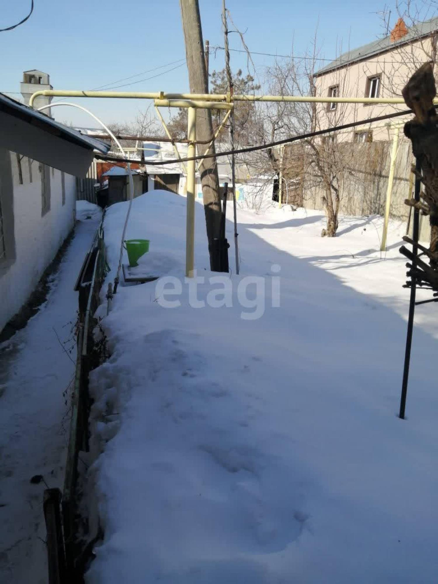 Купить дачу, дом, коттедж за 8 150 000 рублей на 2-я Садовая улица