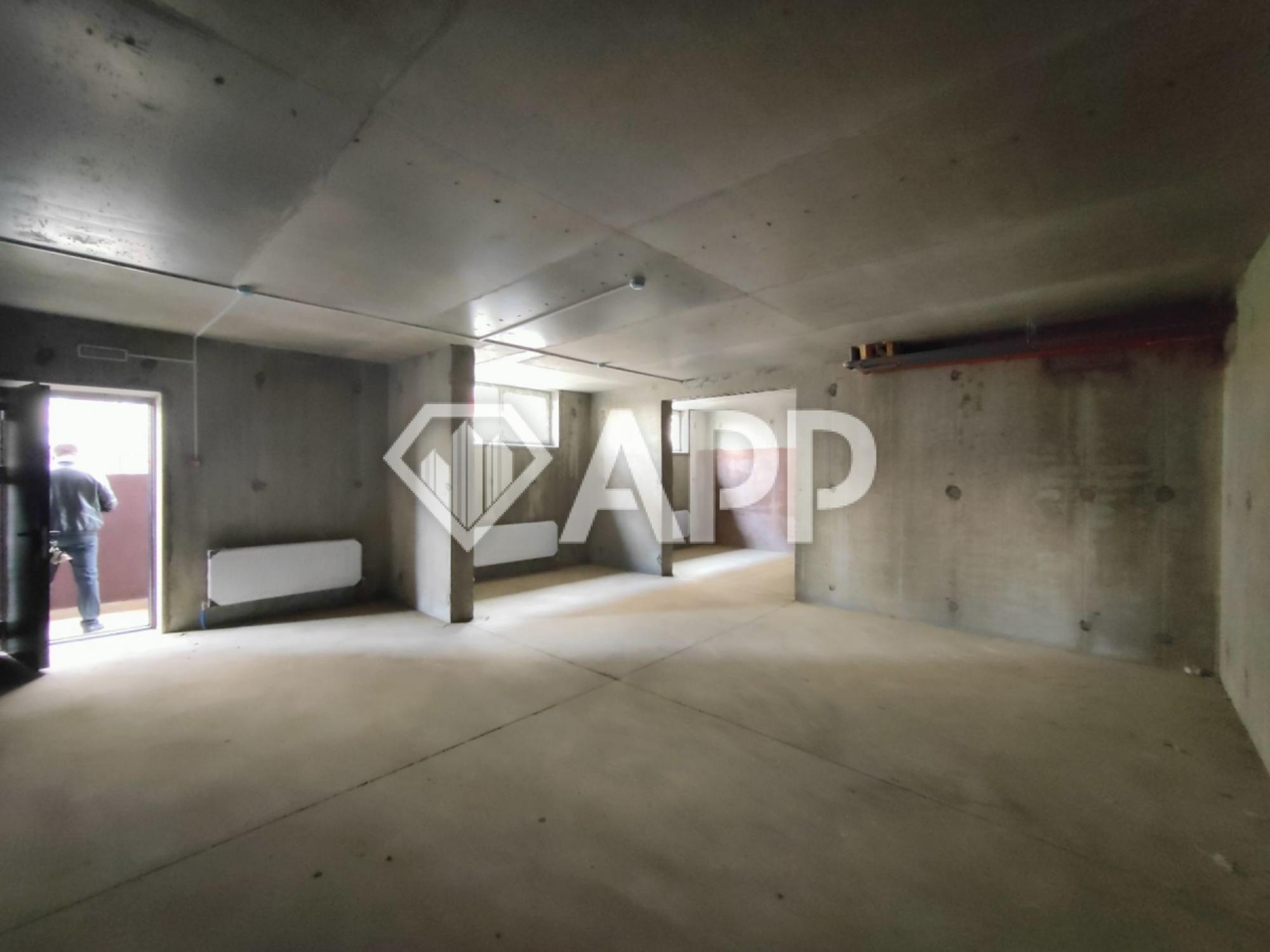 Купить торговое помещение за 4 600 000 рублей на ул Заполярная, 35 Купить торговое помещение за 4 600 000 рублей на ул Заполярная, 35