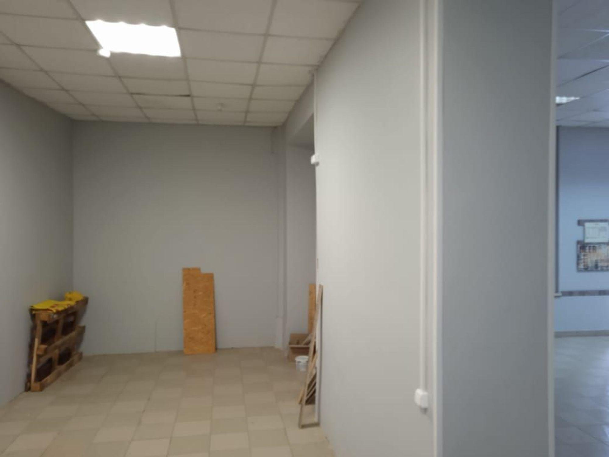 Сдать торговое помещение за 81 320 рублей на пл Свободы, 20