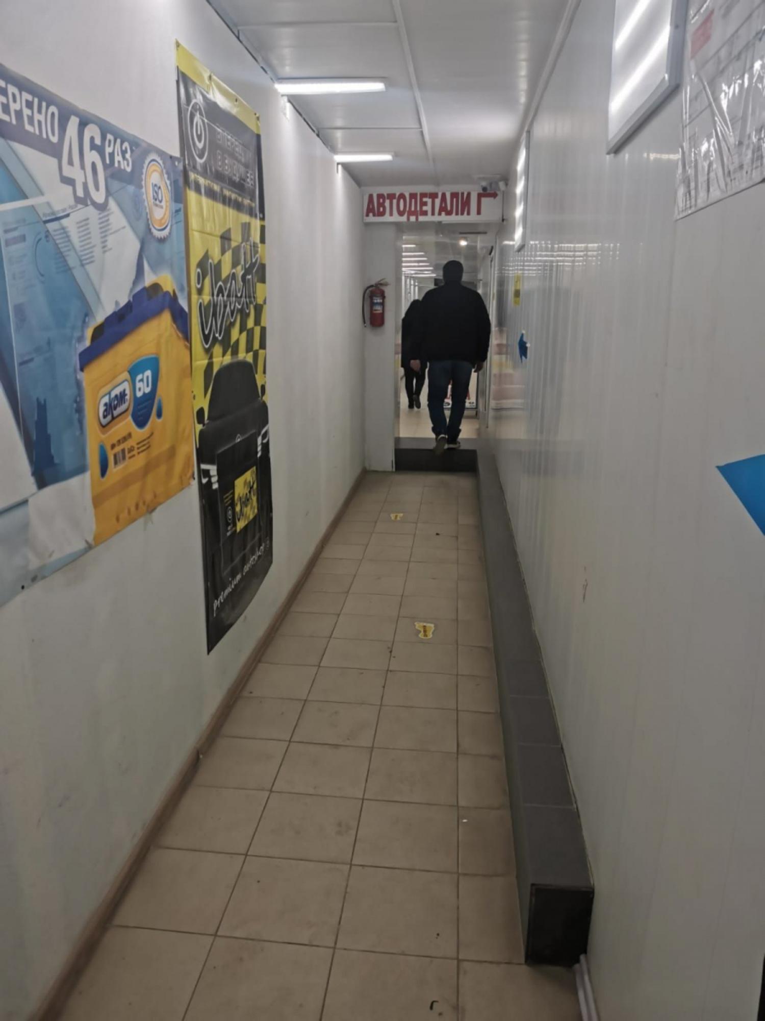 Сдать торговое помещение за 150 885 рублей на г.Волгоград, ул 64-й Армии, 75
