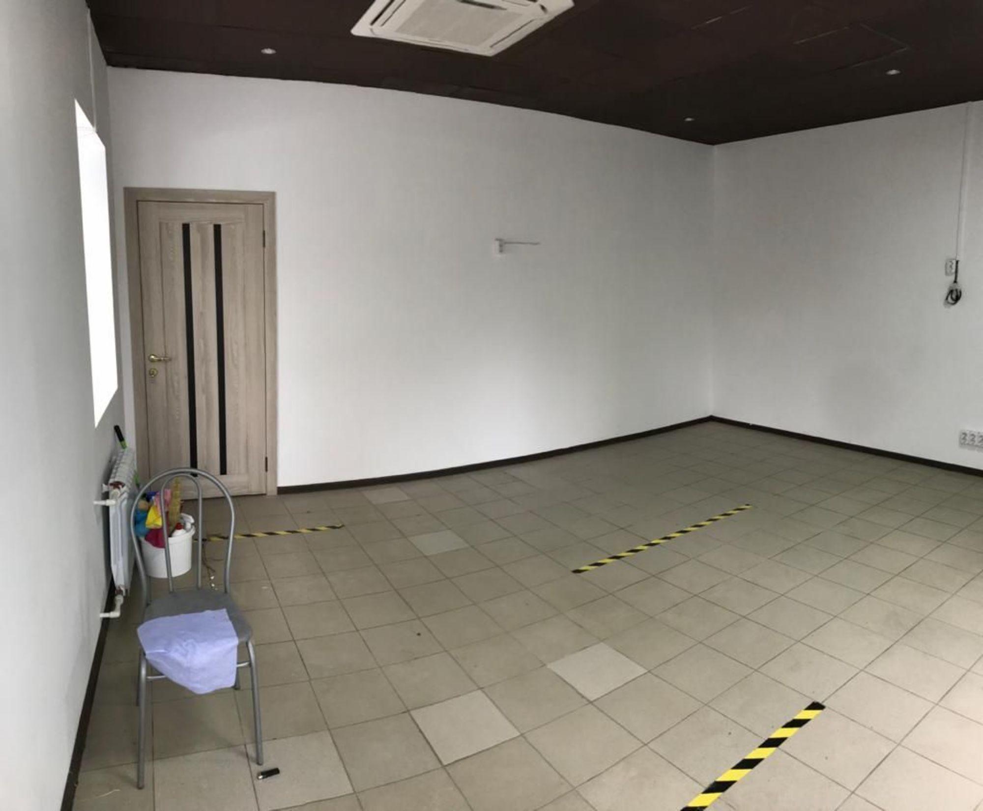 Купить офис, помещение под офис за 25 500 000 рублей на пр-кт им. В.И. Ленина, 215а