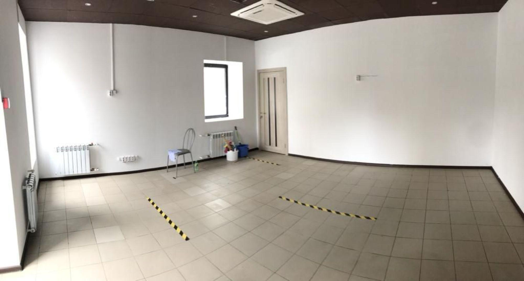 Купить офис, помещение под офис за 25 500 000 рублей на пр-кт им. В.И. Ленина, 215а