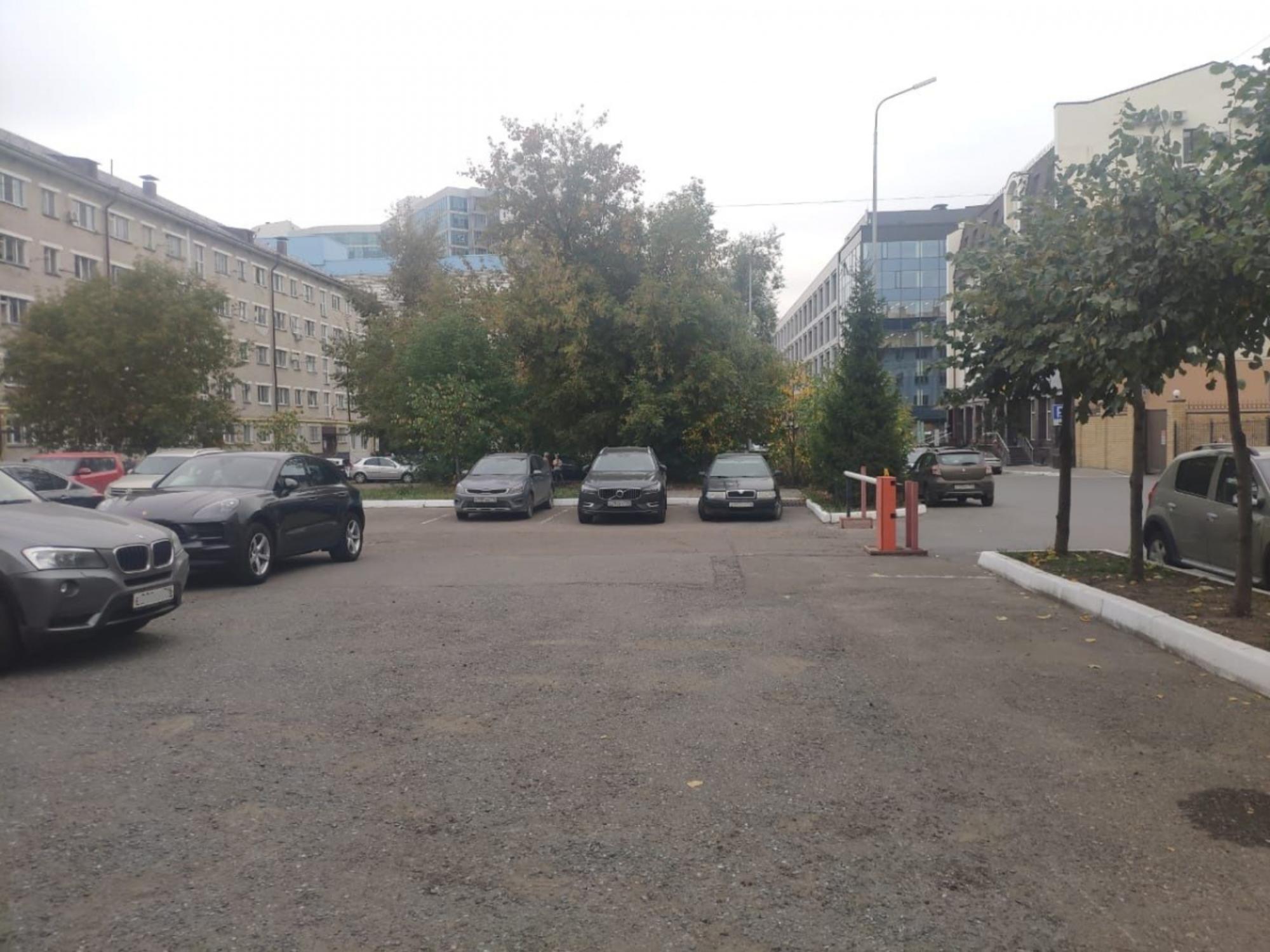 Купить офис, помещение под офис за 135 000 000 рублей на ул Хади Такташа, 1