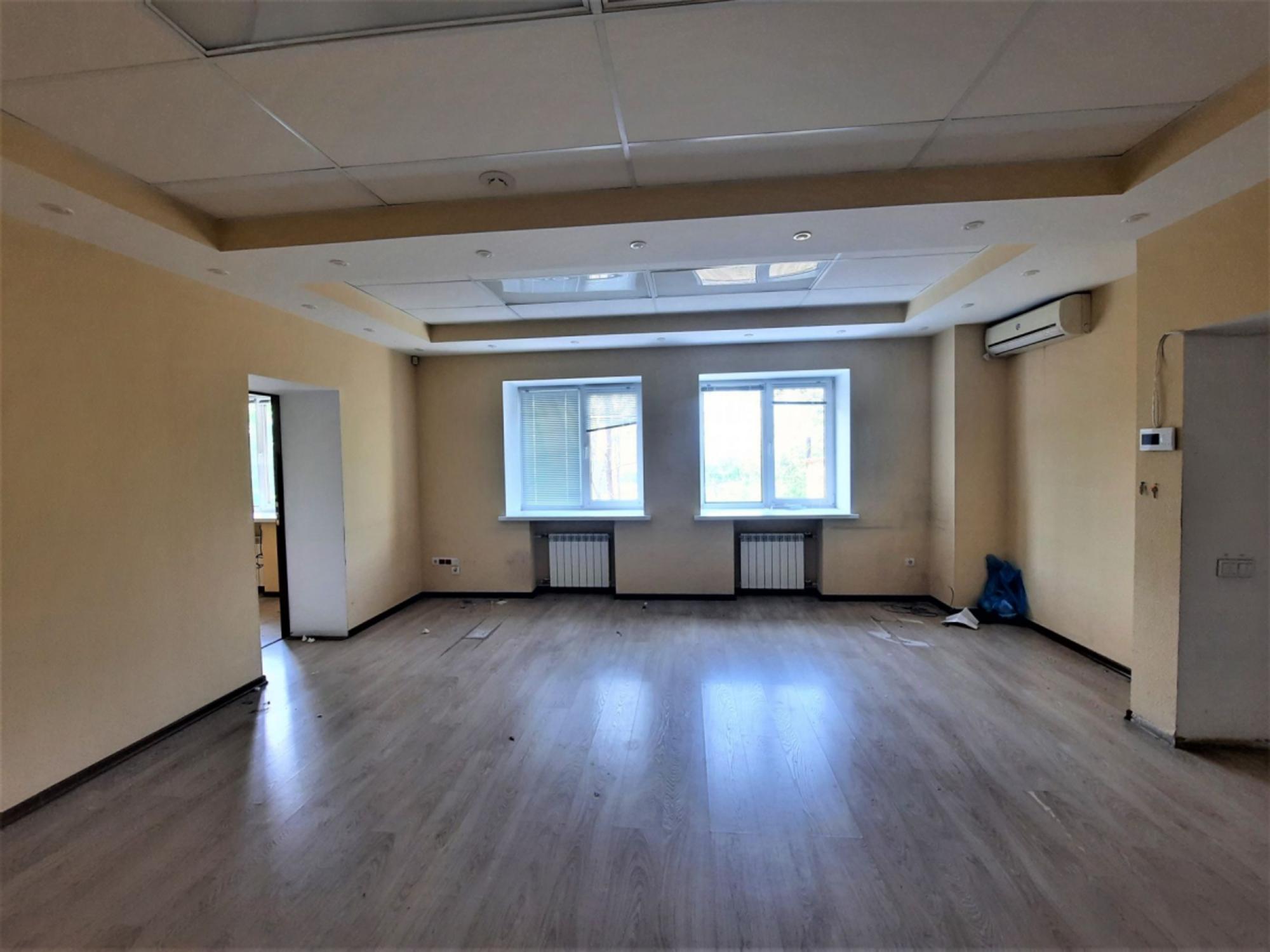 Сдать офис, помещение под офис за 32 175 рублей на ул Ново-Садовая, 106