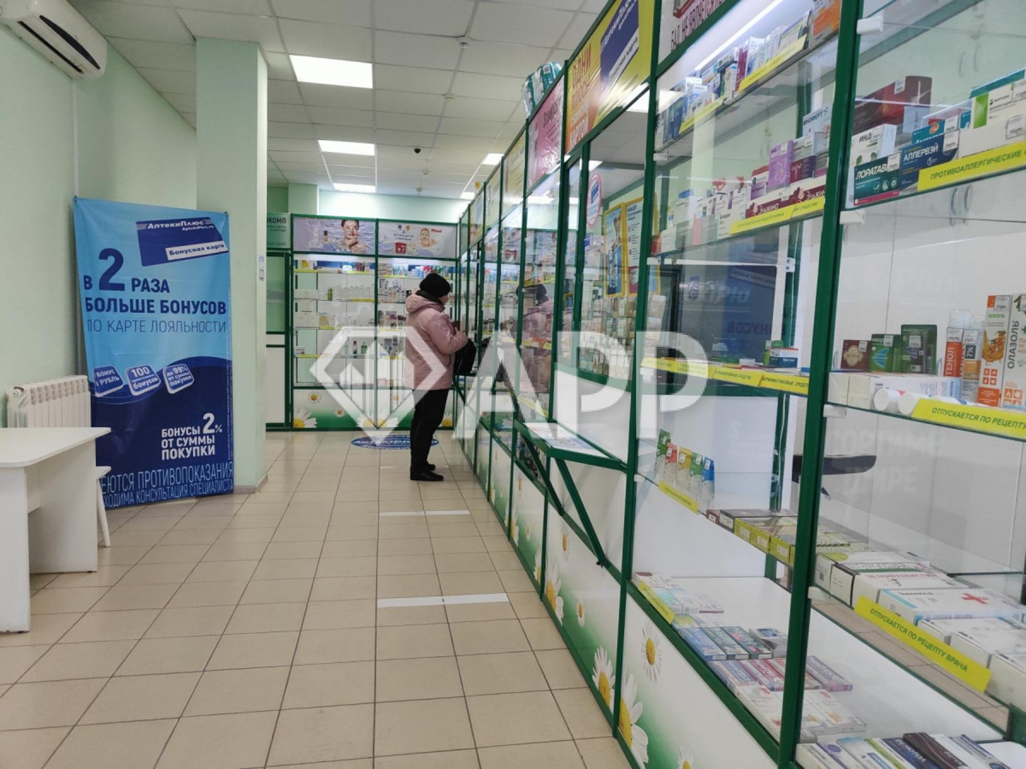 Купить торговое помещение за 18 000 000 рублей на ул Красная, 200