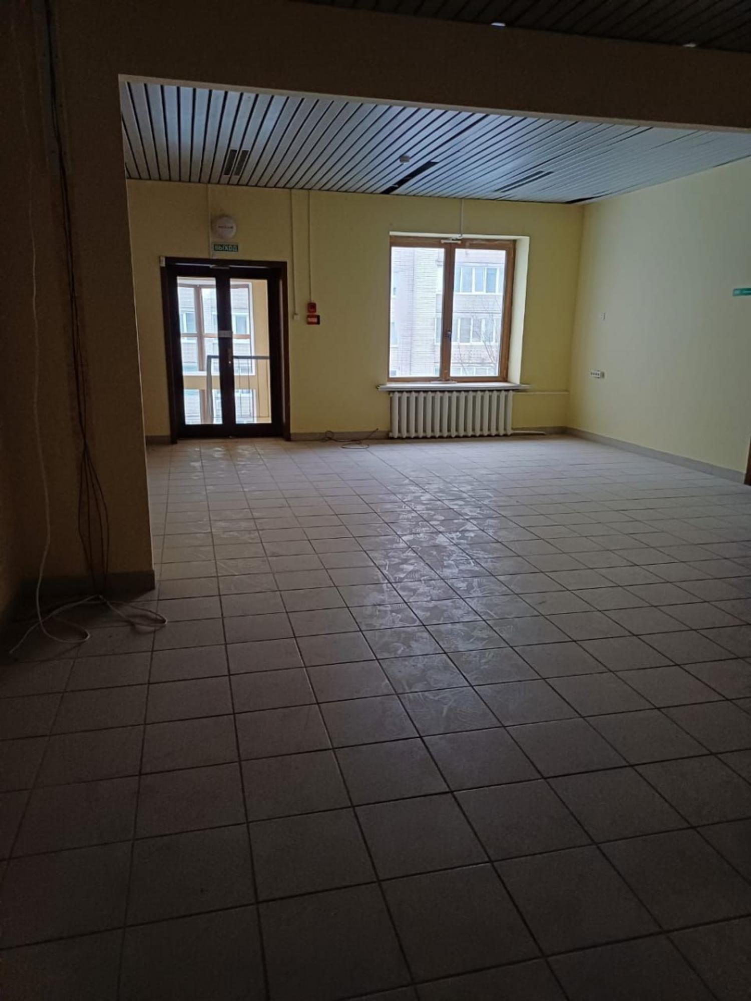 Сдать офис, помещение под офис за 118 230 рублей на Волгоградская область, Камышин,  Базарова, 101
