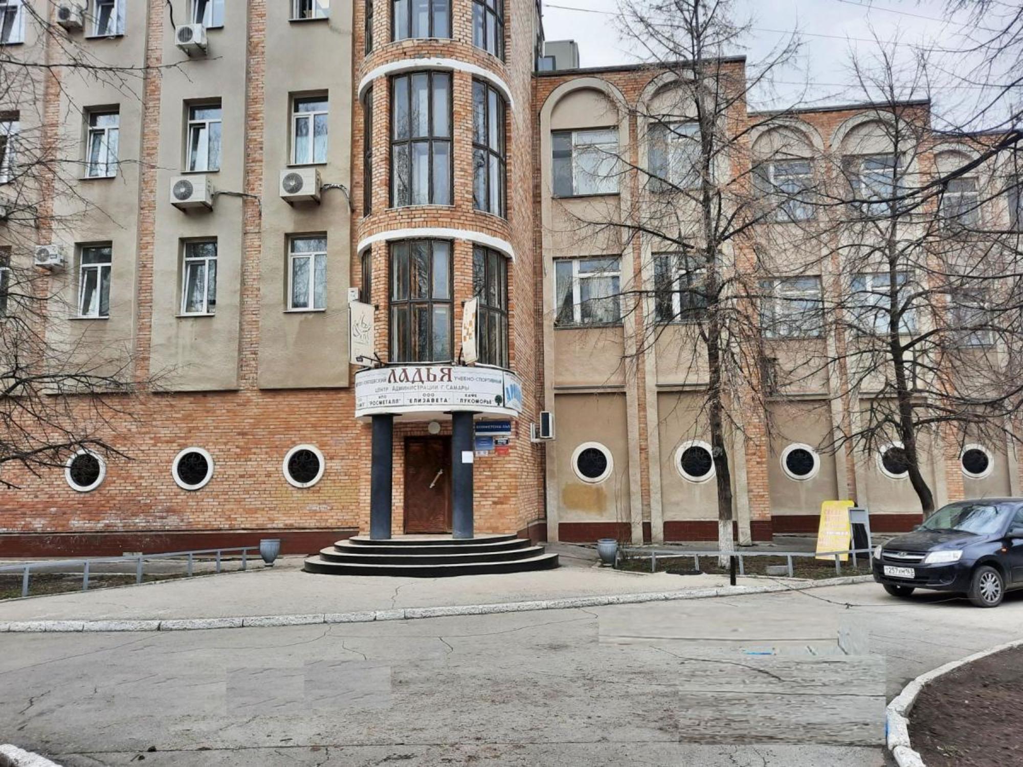 Сдать офис, помещение под офис за 19 980 рублей на Московское шоссе, 125б