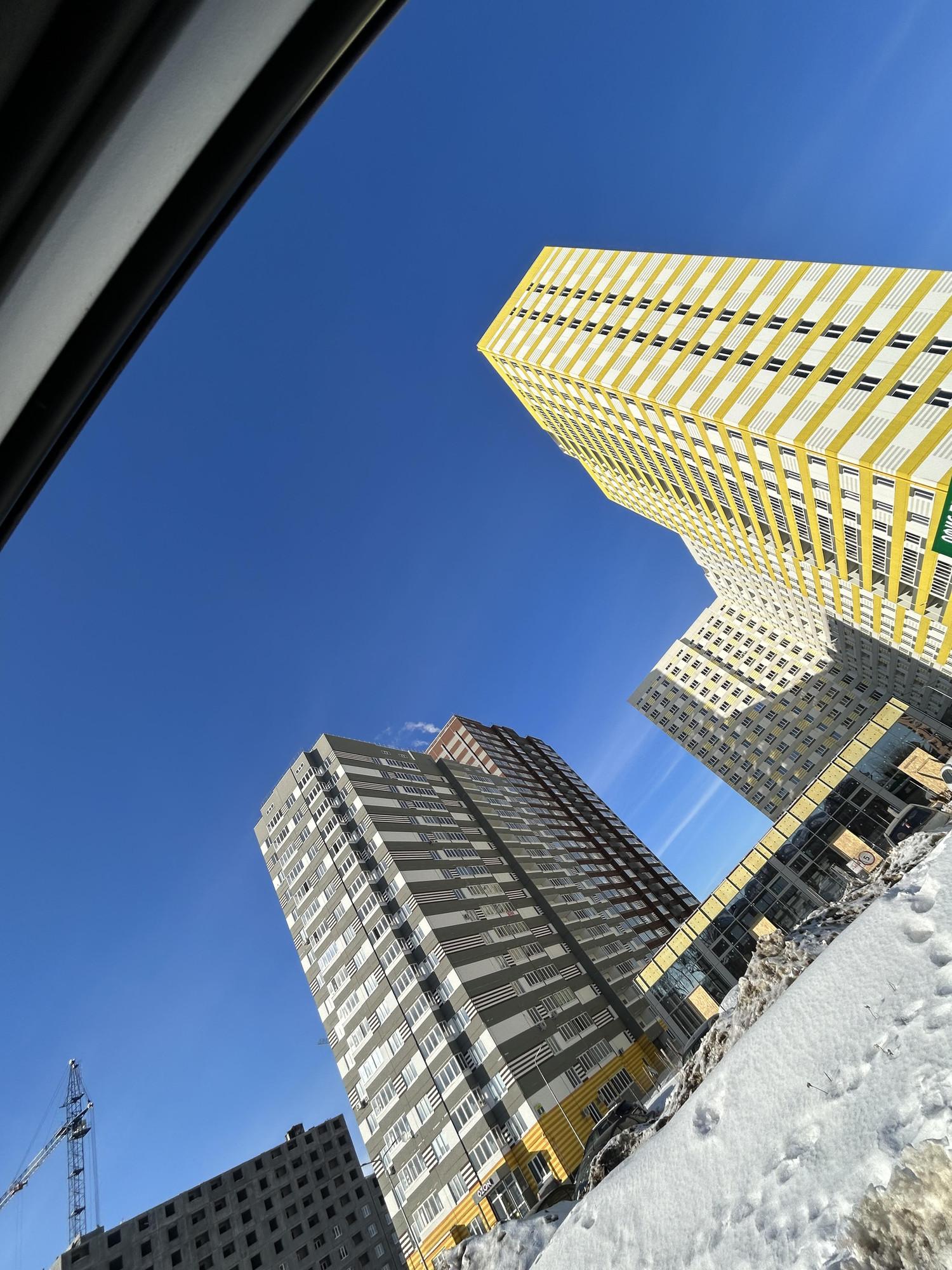 Купить квартиру за 2 930 000 рублей на улица Юркина, 8