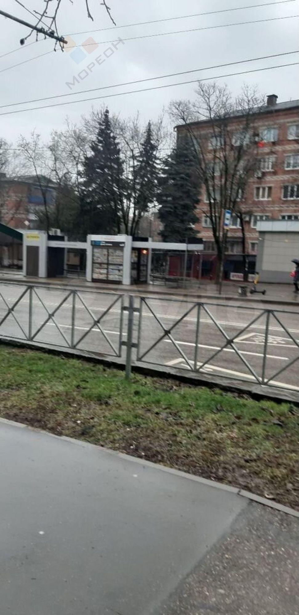 Купить комнату за 1 800 000 рублей на Атарбекова ул, 52