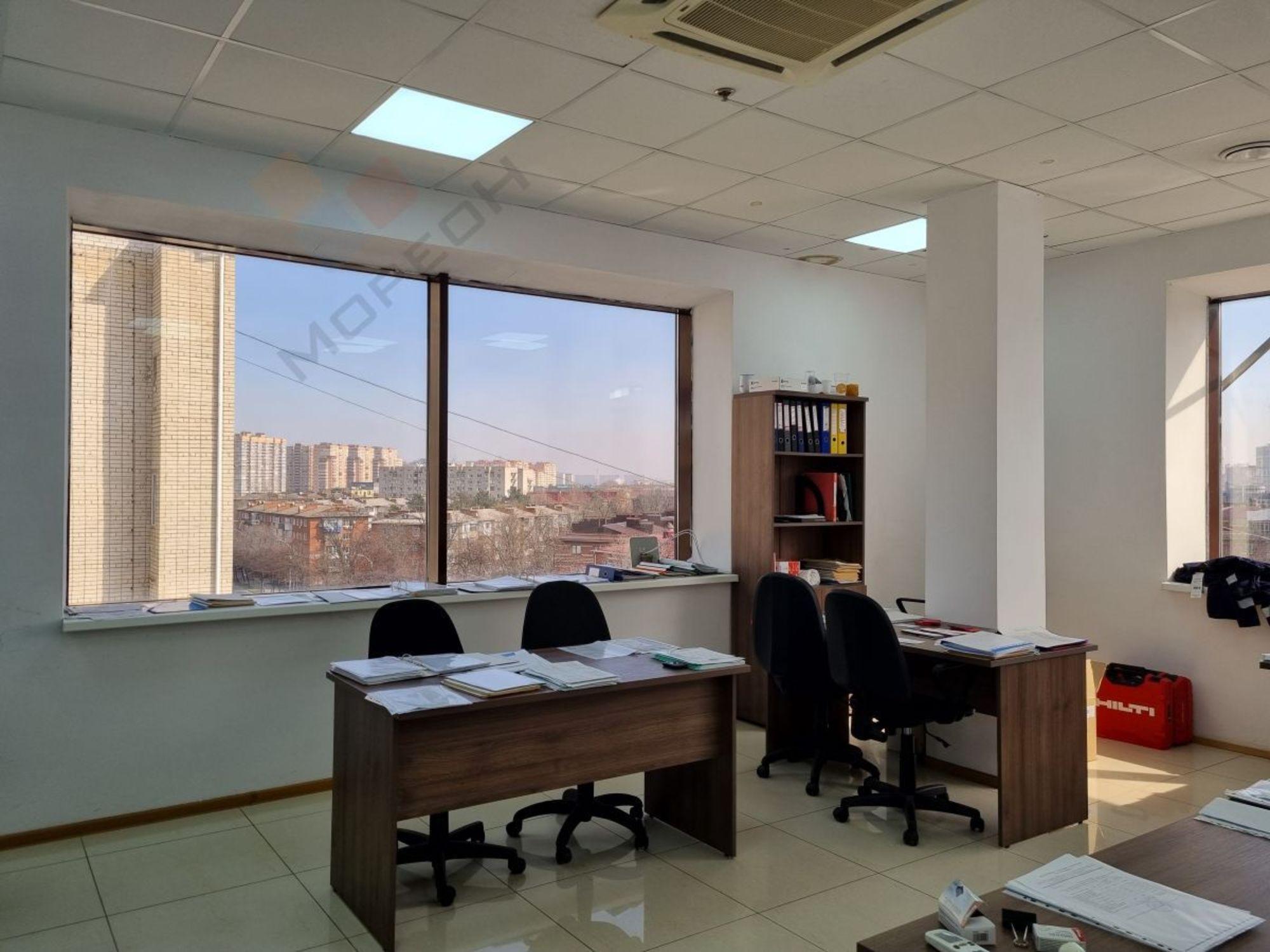 Купить офис, помещение под офис за 90 220 000 рублей на им Тургенева ул, 189/6