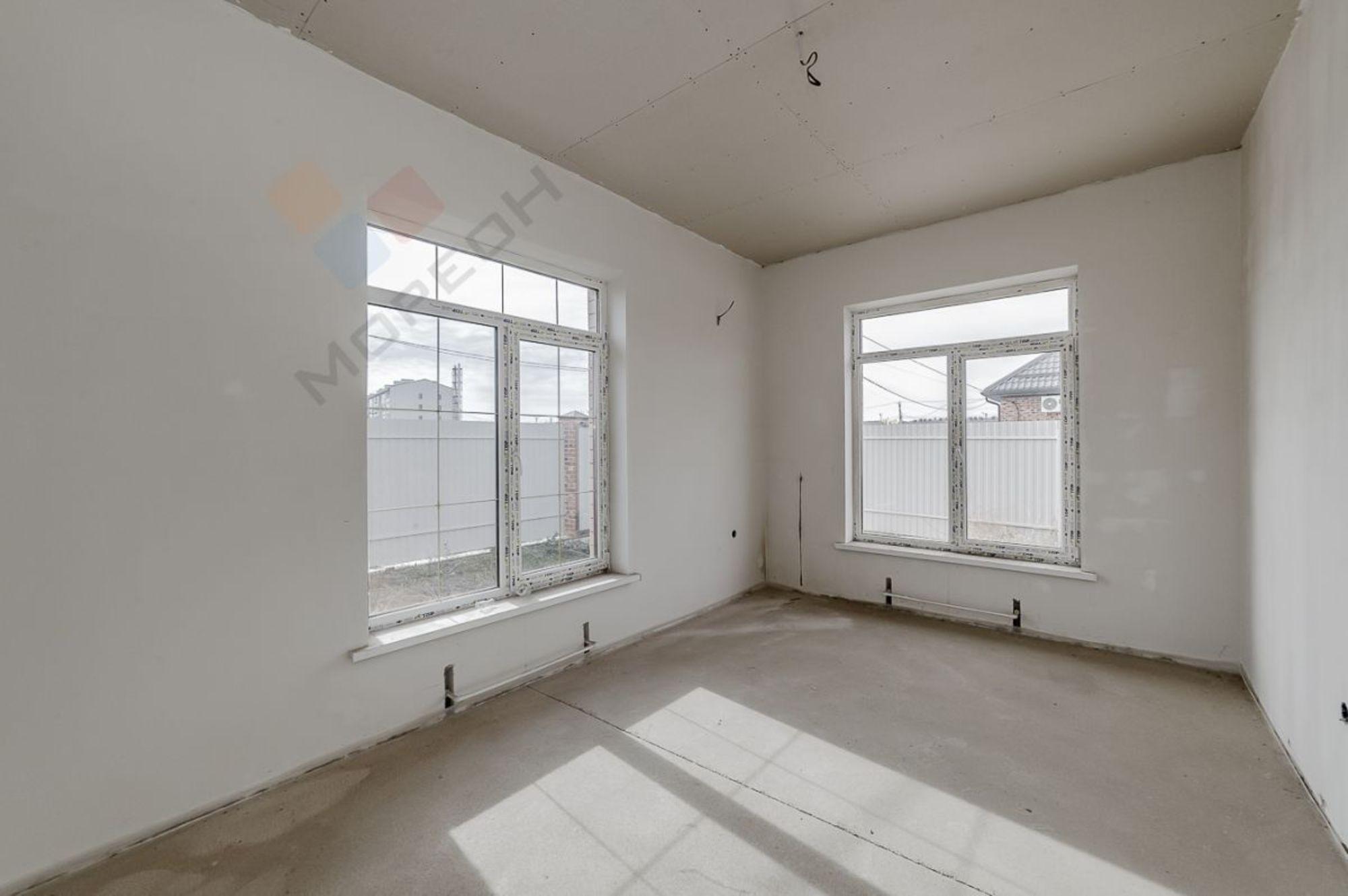 Купить дачу, дом, коттедж за 9 400 000 рублей на Третьяковская ул, 57