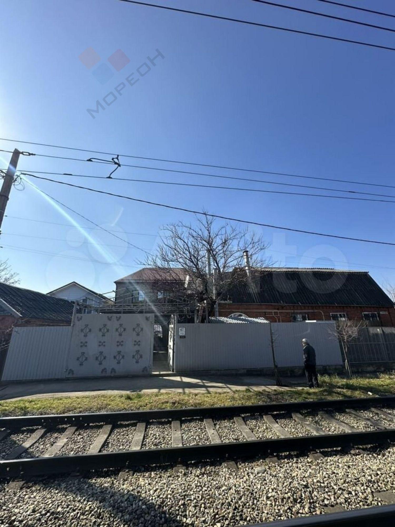 Купить дачу, дом, коттедж за 15 000 000 рублей на Титаровская ул, 67