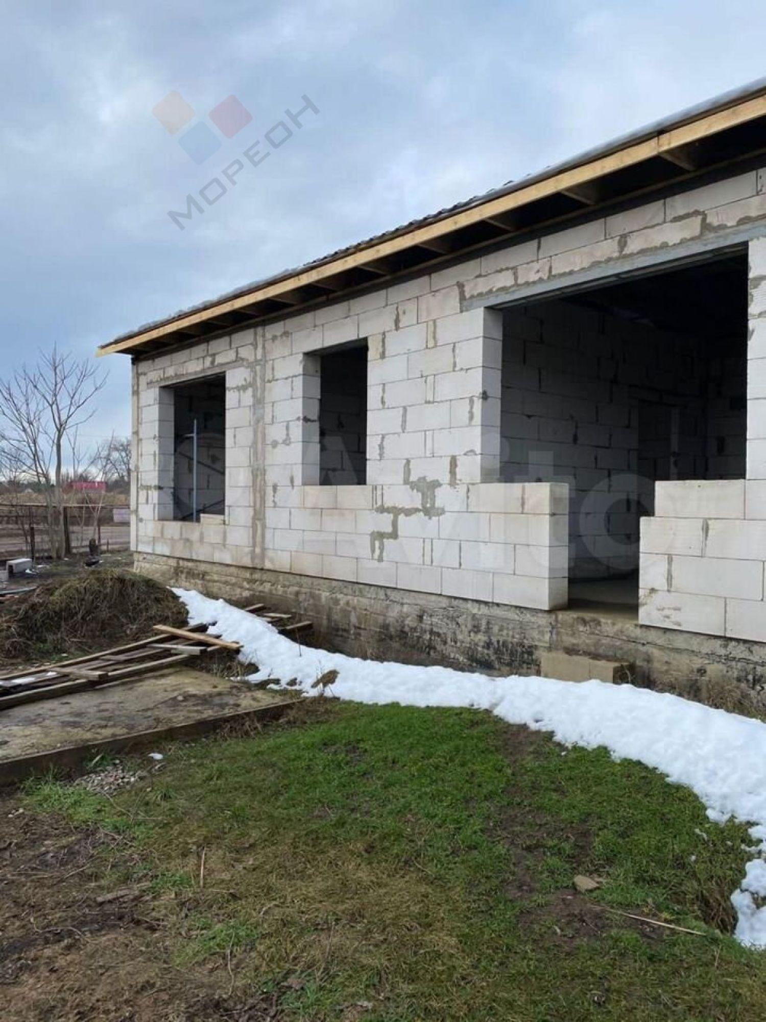 Купить дачу, дом, коттедж за 6 000 000 рублей на Розы Люксембург ул, 2/А