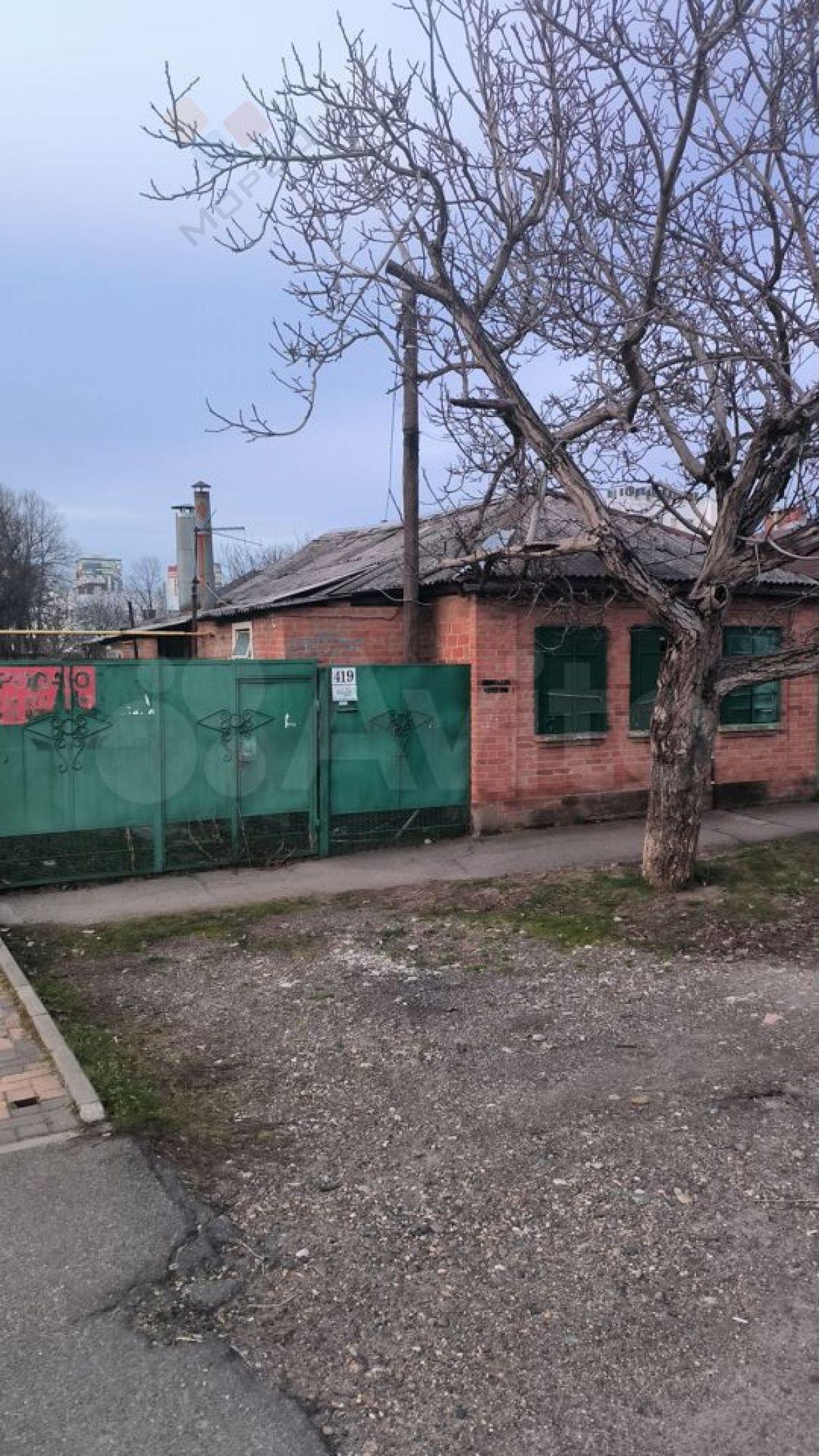 Купить дачу, дом, коттедж за 12 000 000 рублей на Володи Головатого ул, 419