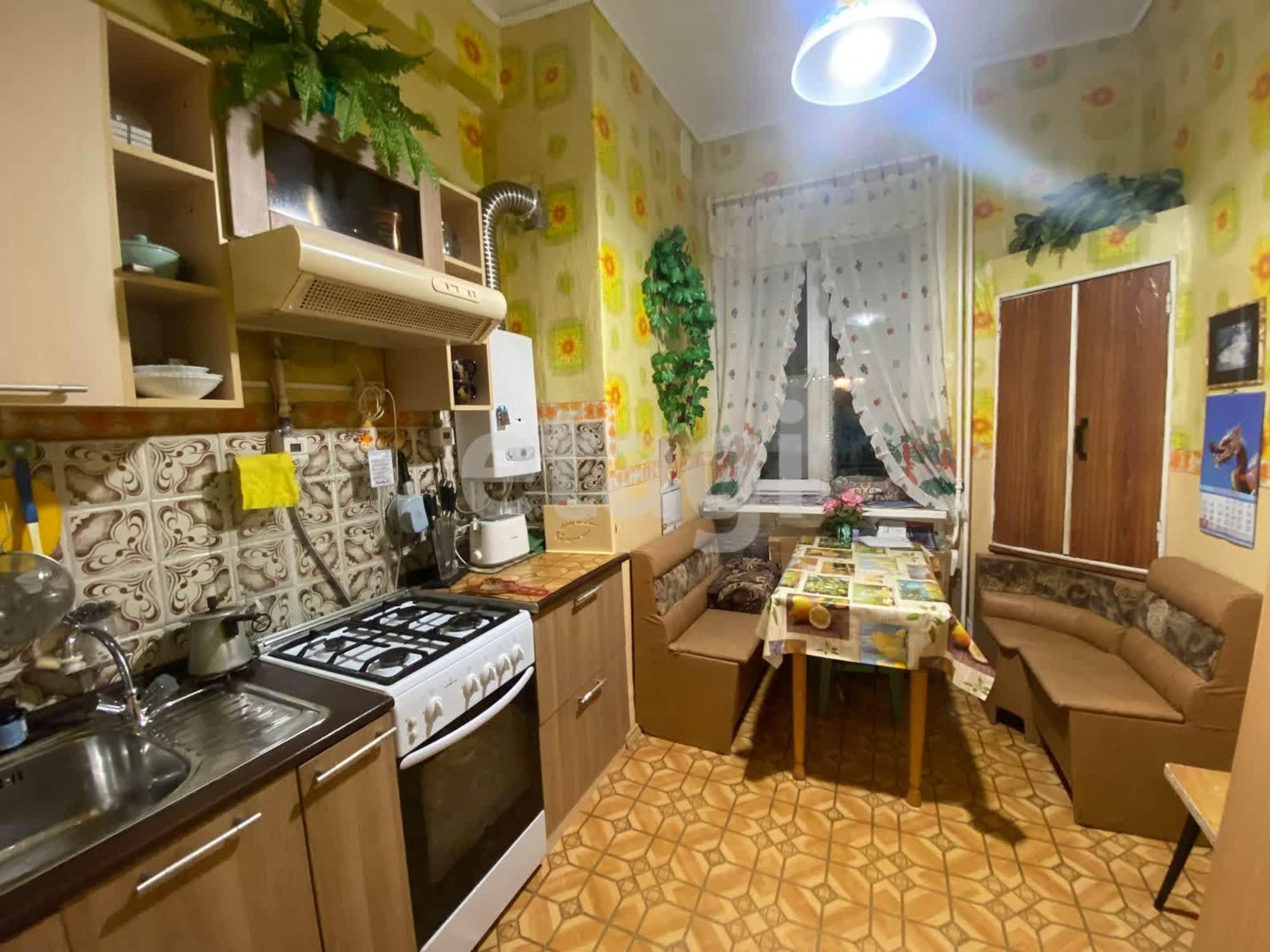 Купить квартиру за 5 000 000 рублей на Петрковский бульвар, 4