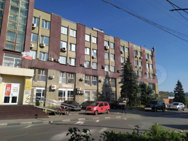 Помещение свободного назначения ул 1-я Садовая, 104А