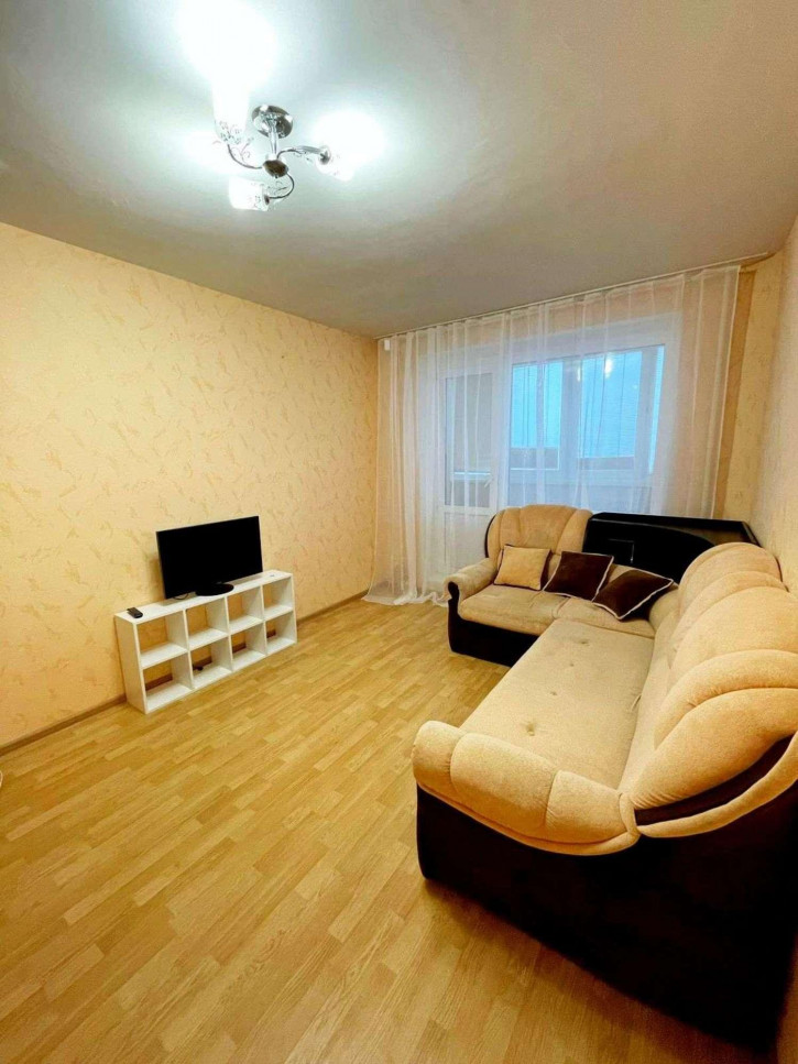 1-комн квартира Строителей бульвар, 45а