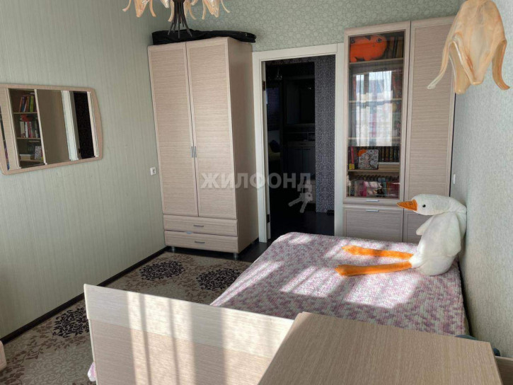 3-комн квартира Академика Киренского улица, д.75