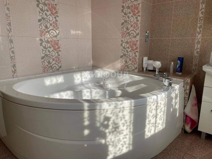 3-комн квартира Академика Киренского улица, д.75