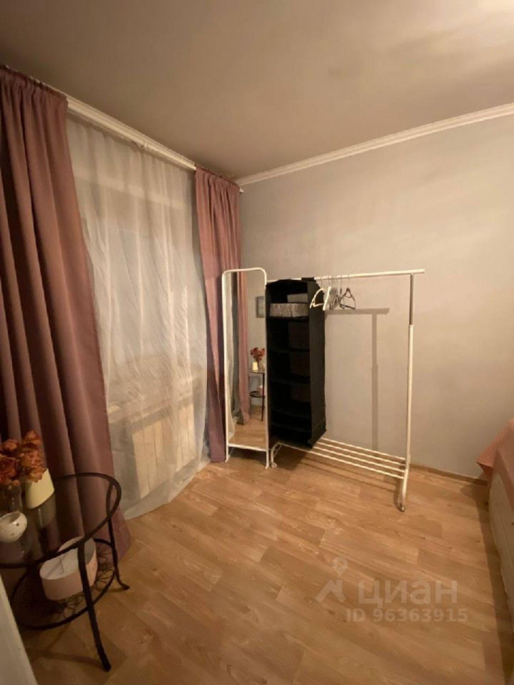 2-комн квартира улица Жуковского, 113,  д. 113