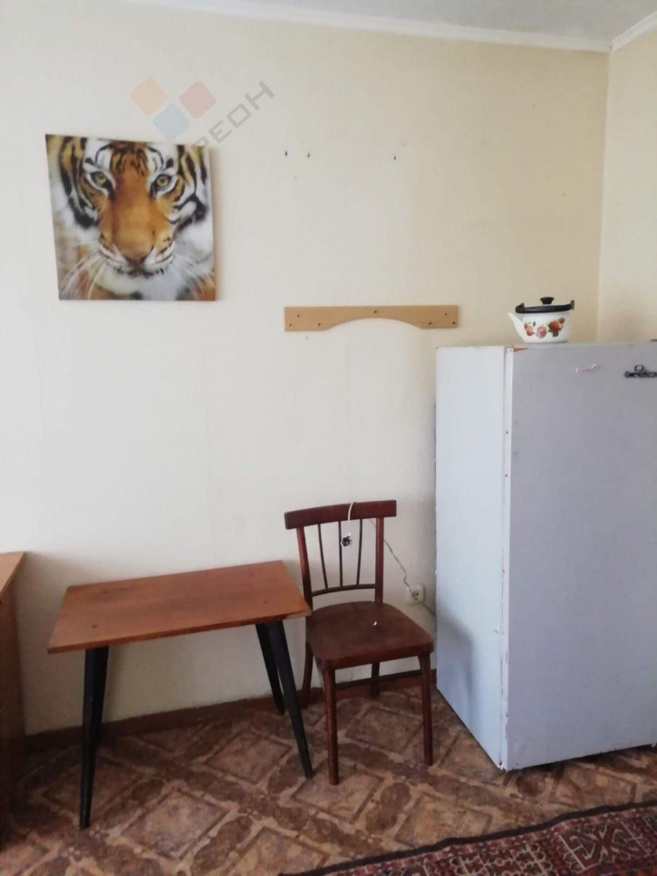 Комната Атарбекова ул, 52