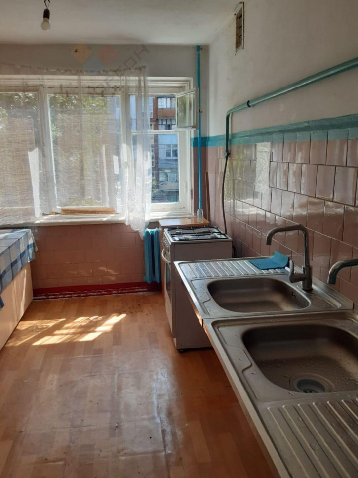 Комната Тургенева ул, 126