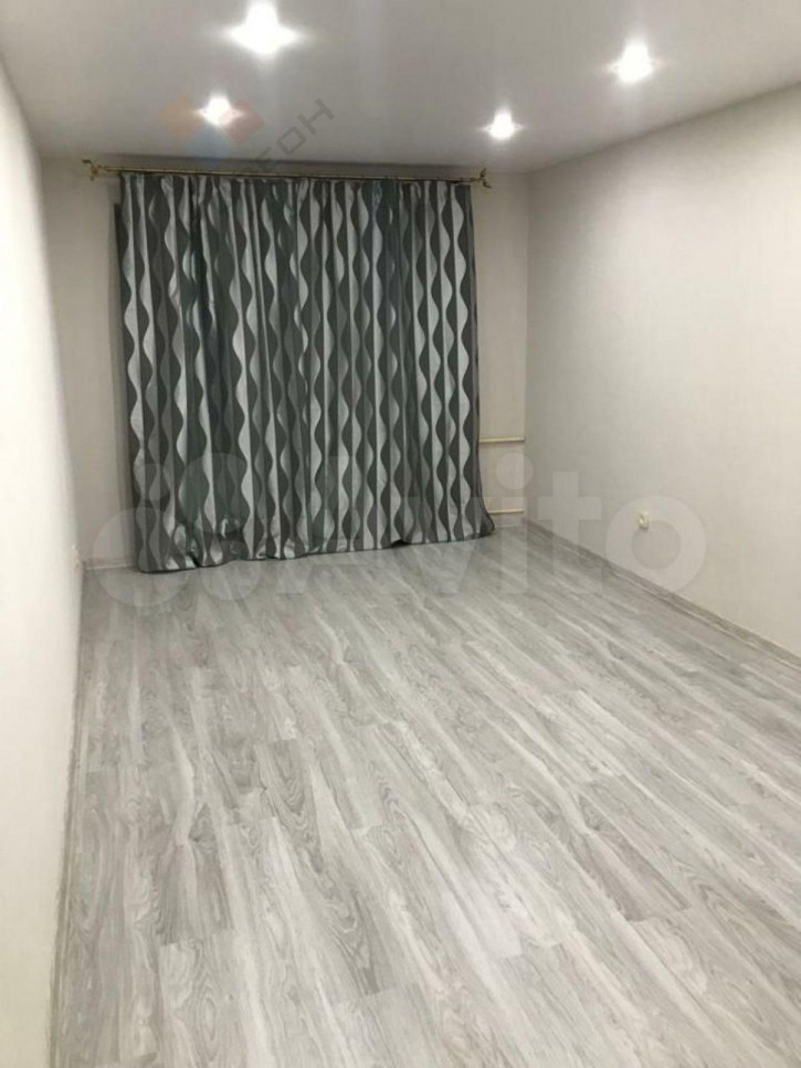 Комната Атарбекова ул, 52