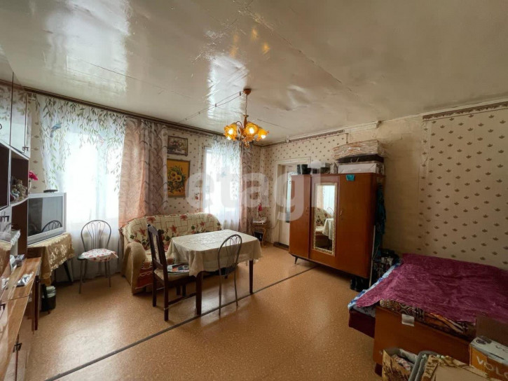 1-комн квартира Лобанова, 13