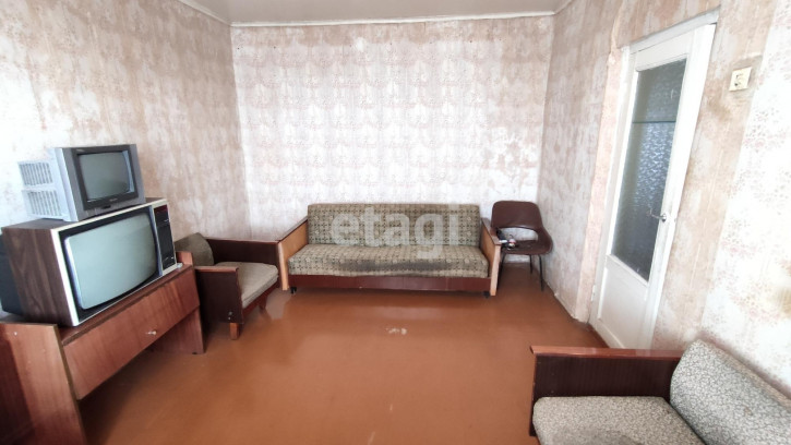 3-комн квартира Островского, 5а