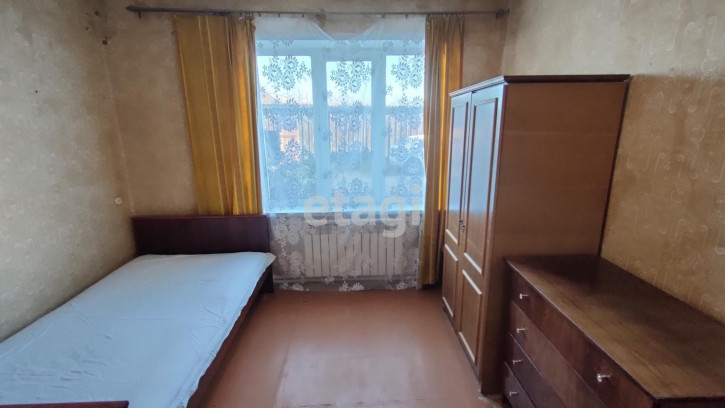 3-комн квартира Островского, 5а