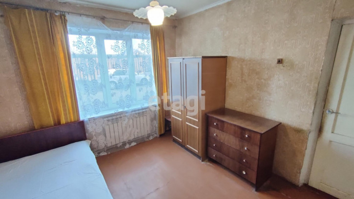 3-комн квартира Островского, 5а