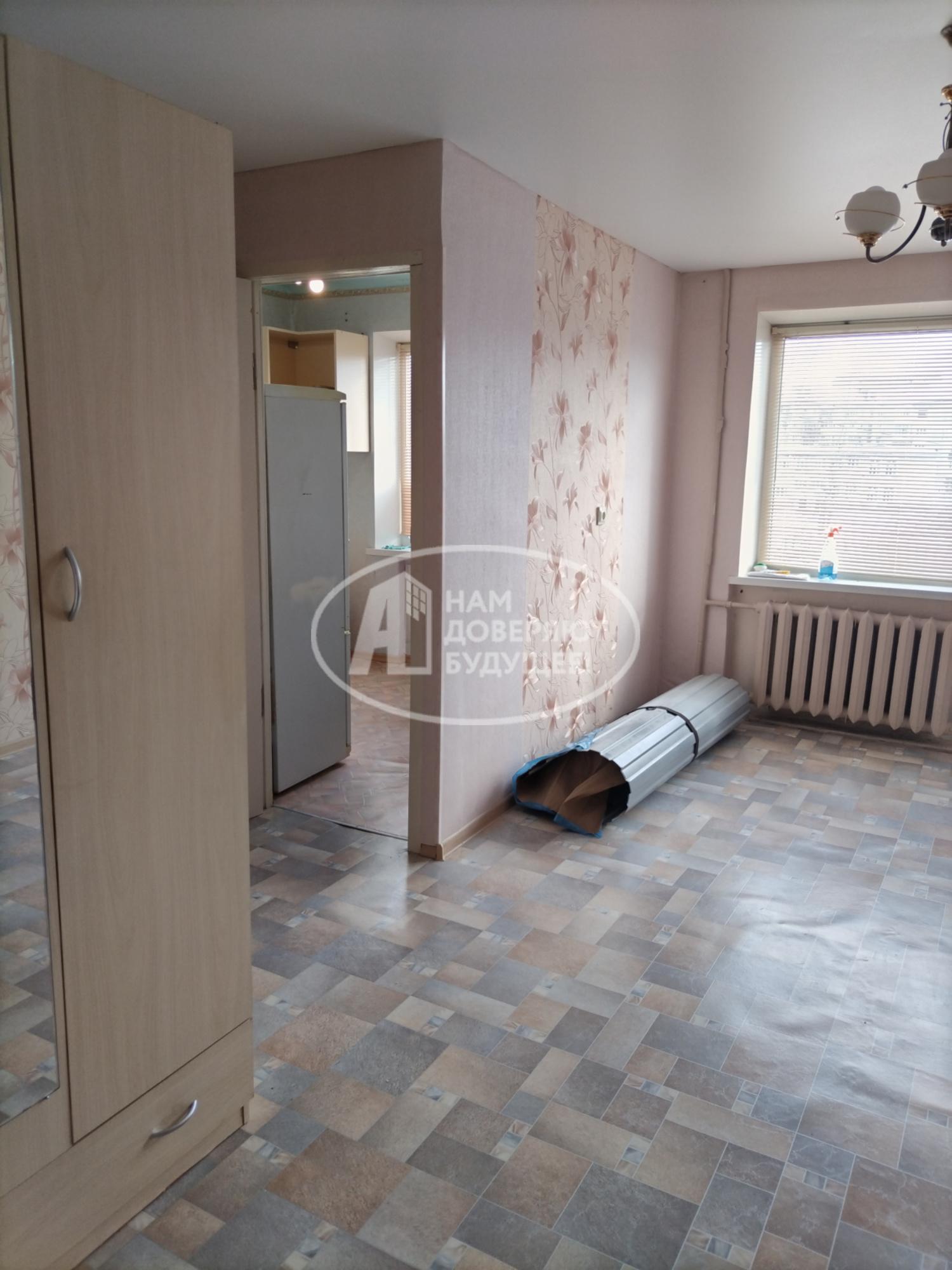 Купить квартиру за 900 000 рублей на улица Орджоникидзе, 1