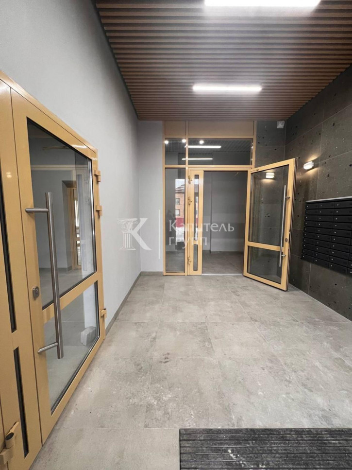 3-комн квартира Газопромысловая улица, 1к2