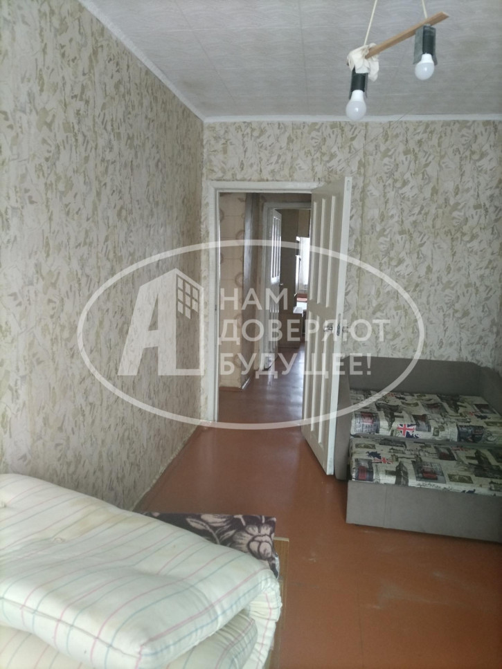 3-комн квартира улица Орджоникидзе, 3