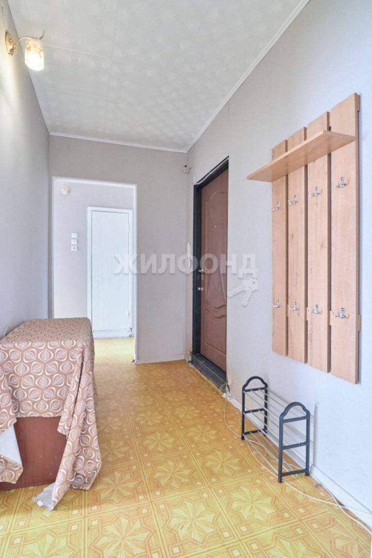 2-комн квартира Суворова улица, д.14