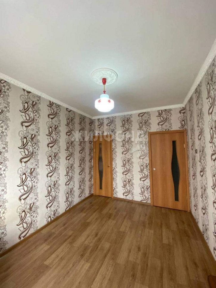 2-комн квартира Кечил-оола улица, д.7е