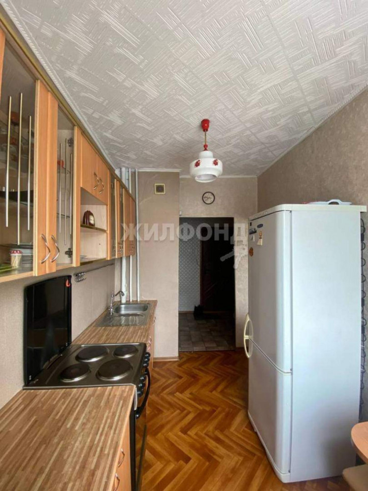 2-комн квартира Кечил-оола улица, д.7е
