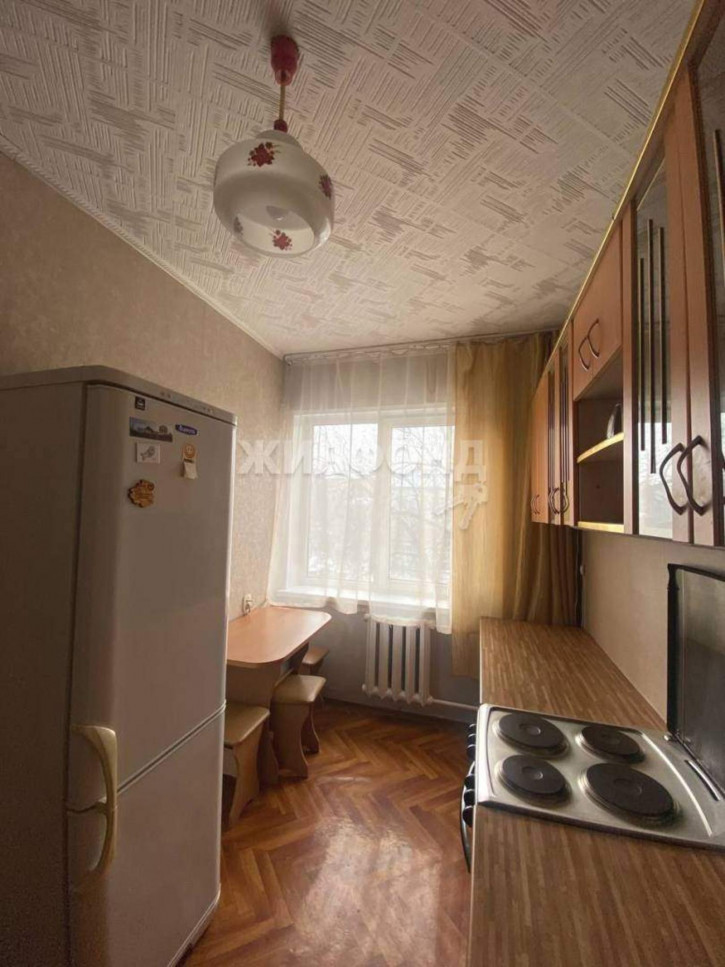 2-комн квартира Кечил-оола улица, д.7е