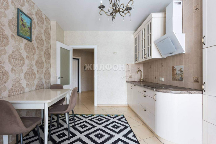 3-комн квартира Чехова улица, д.111