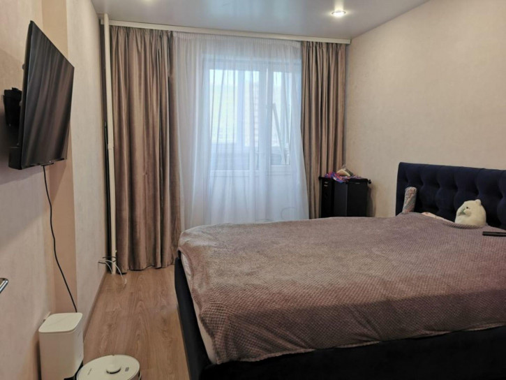 2-комн квартира Лемешева ул, 10
