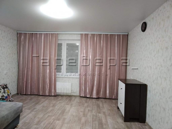 1-комн квартира Светлова, 44