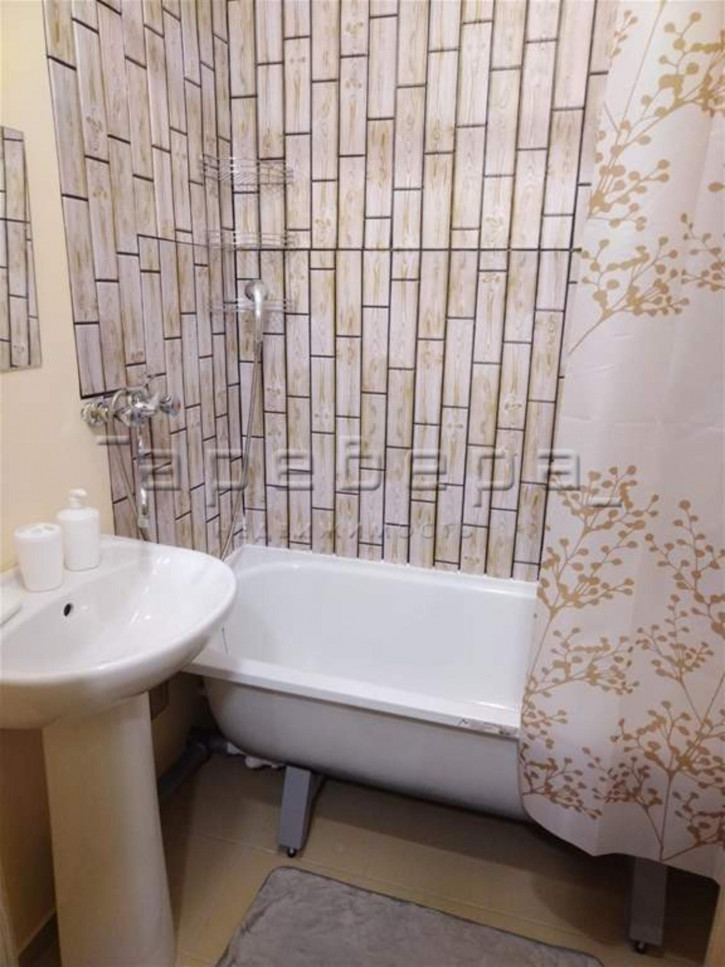 1-комн квартира Светлова, 44