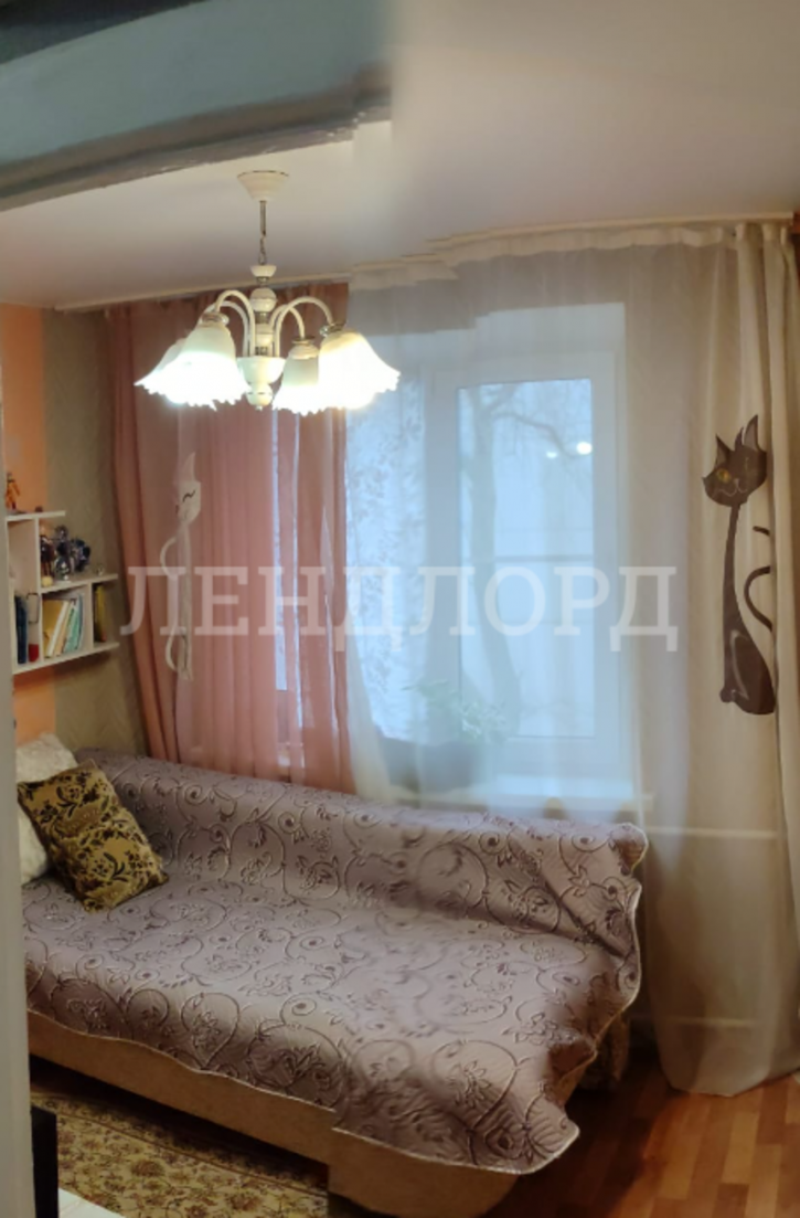 3-комн квартира улица Зорге, 2