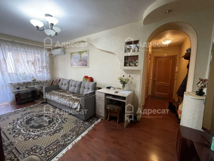 2-комн квартира ул. 64-й Армии,  д.28