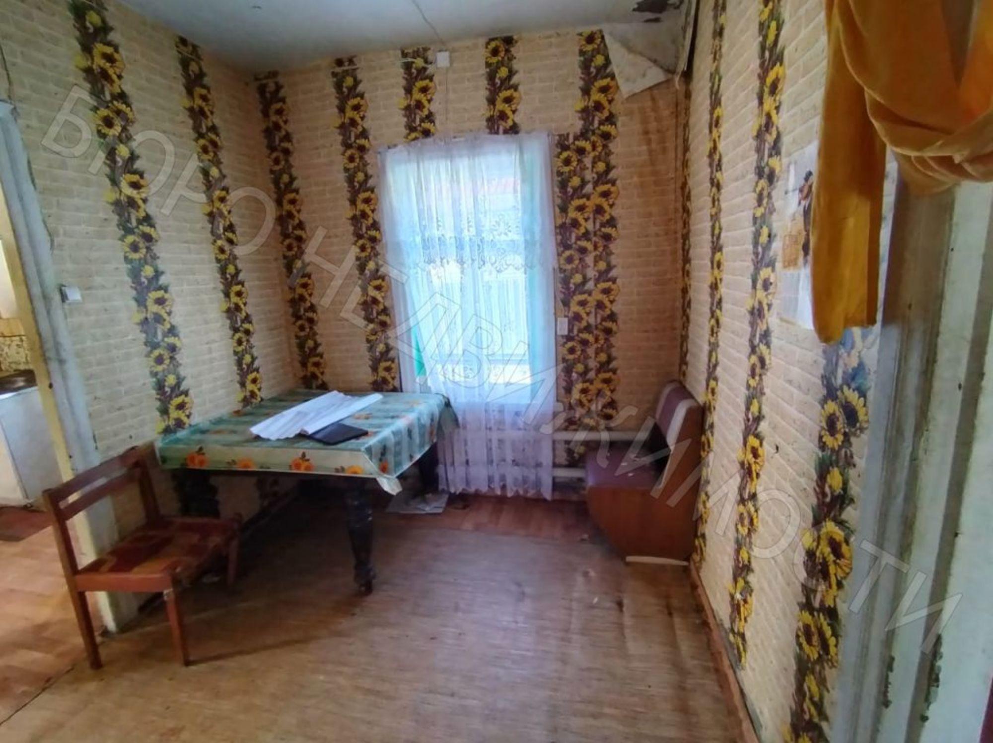 Купить дачу, дом, коттедж за 3 000 000 рублей на Карла Маркса ул, 66