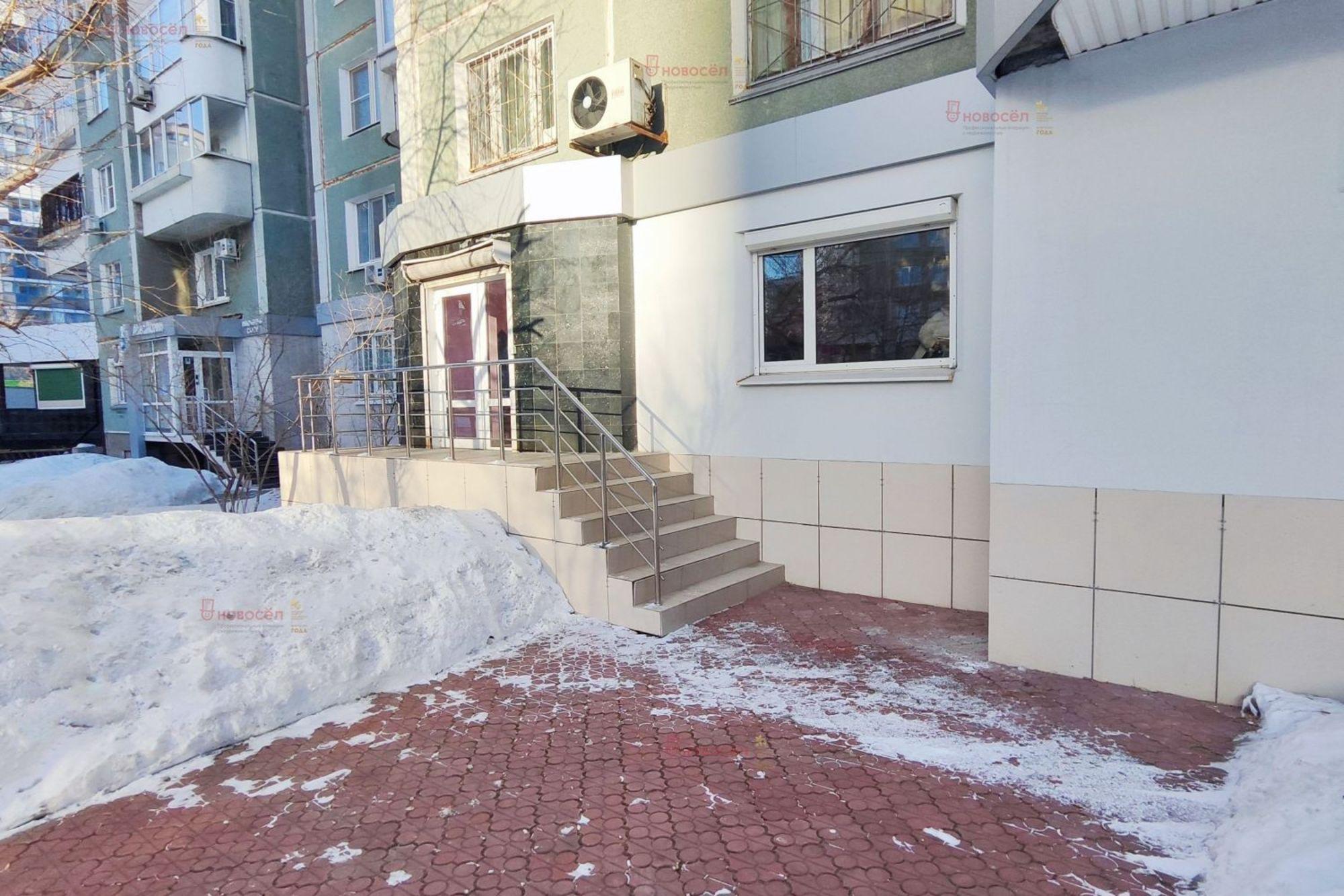 Сдать офис, помещение под офис за 70 000 рублей на Куйбышева 4