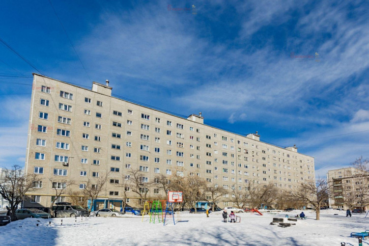 3-комн квартира Серафимы Дерябиной 21