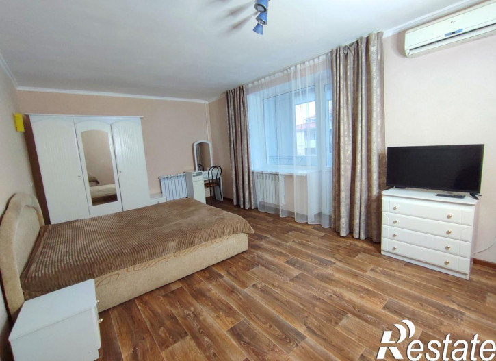 1-комн квартира солнечный переулок, 16